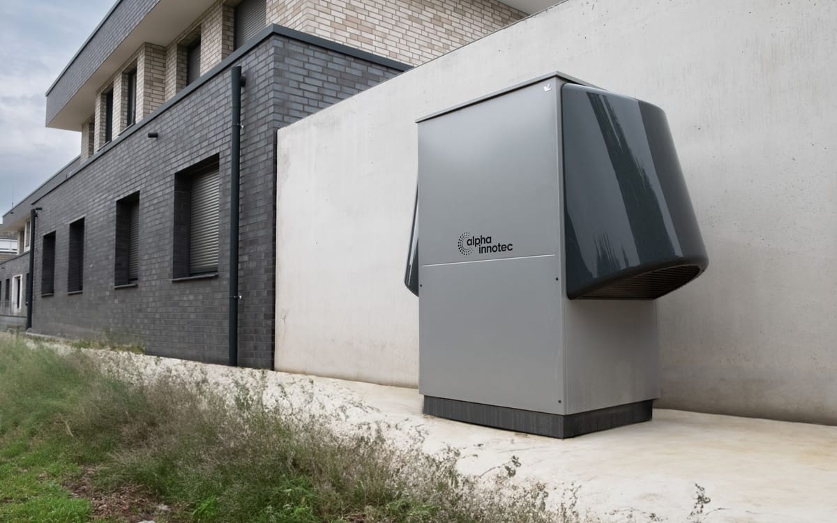 Heat pump unit installed outside a home